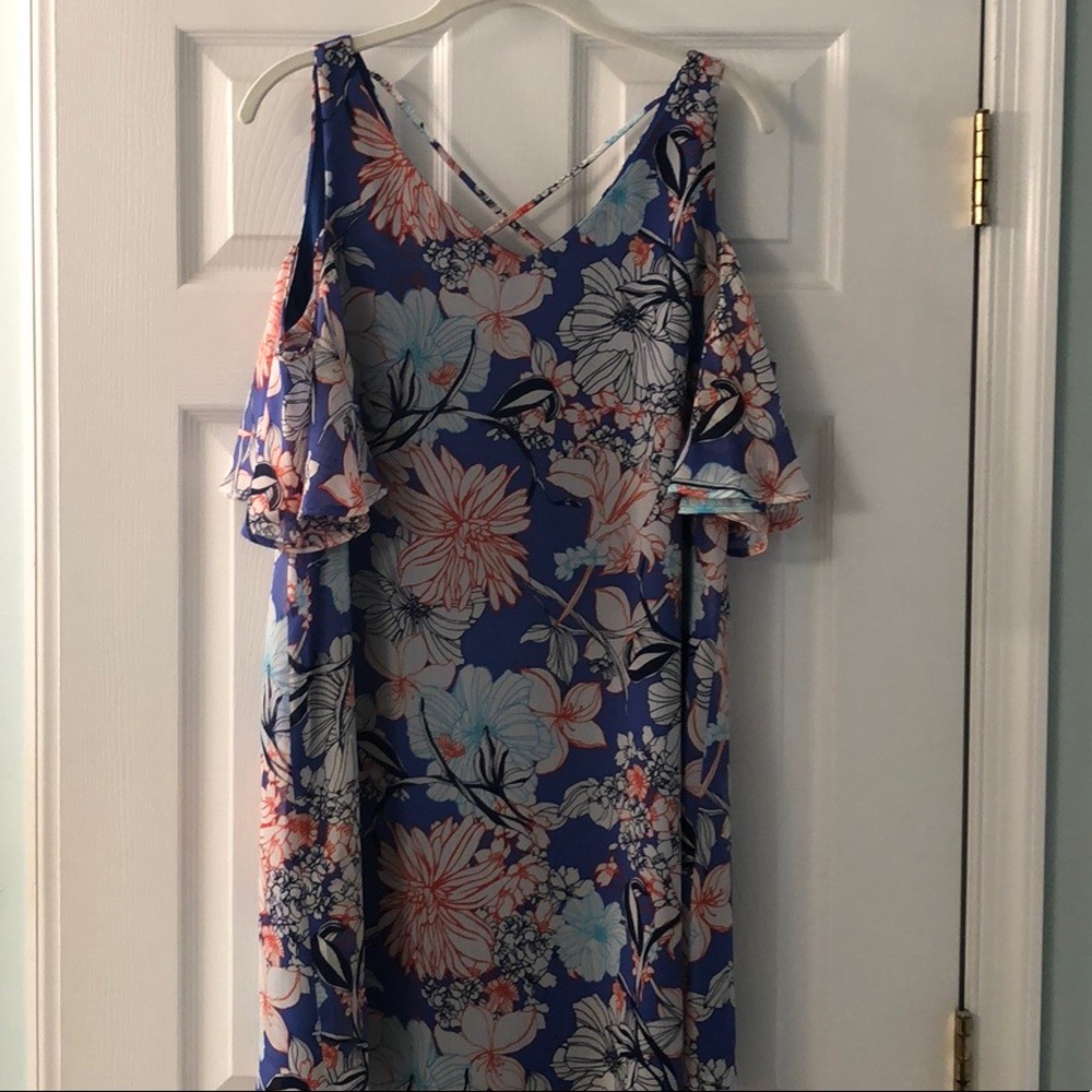 Ladies Bobeau Cold Shoulder Multi Floral dress.